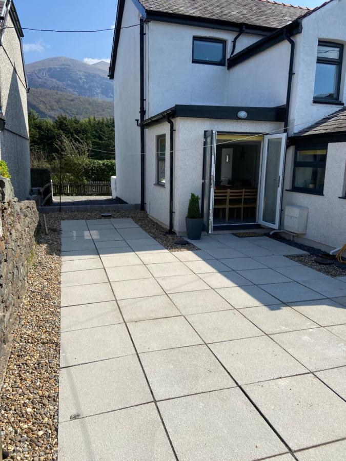 Homely House At The Foot Of Snowdonia 兰贝里斯 外观 照片